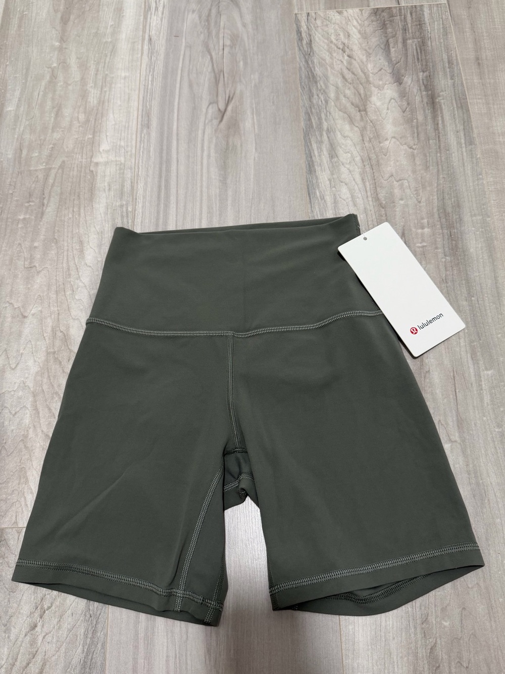 Lululemon align hr short 6”